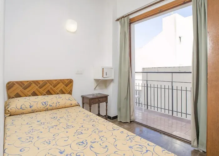 Hostal Alicante San Antonio Abad